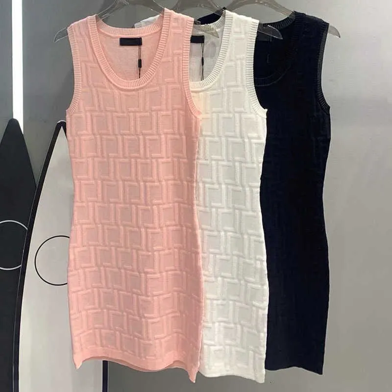 Fashion Jacquard Vest Dress Black High Waist Slimming Short Hip