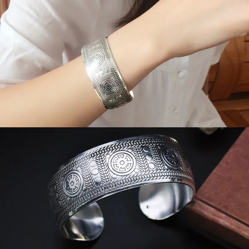 Vrouwen Vintage Etnische Stijl Open Sieraden Tibetaanse Bangle Brede Manchet Armband kopen vanaf een prijs van 2.6
