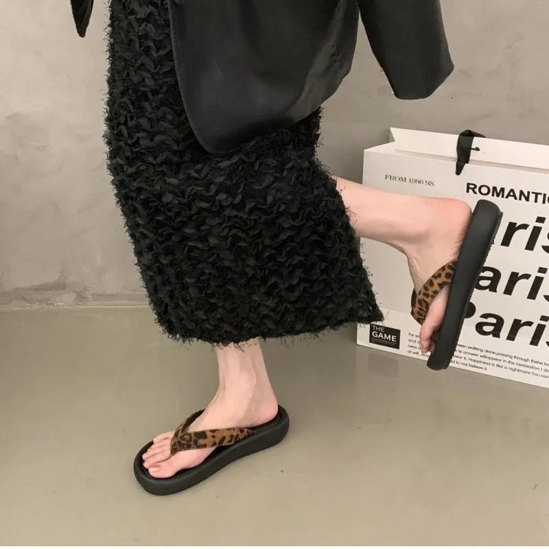 Women's Flat Sandals Beach Summer Flip Flops Casual Slide Shoes_voghion.com