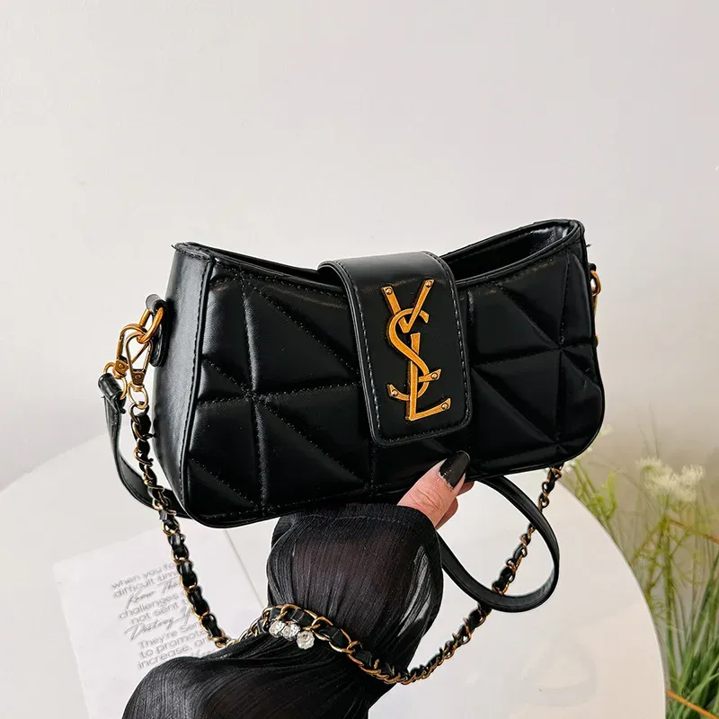 Designer bag Shoulder Bag Luxury Bag Crossbody Purse Designer 2025 New Style Fashion Versatile Party Bag Letter Print Shoulder Crossbody Bag Pink Khaki
