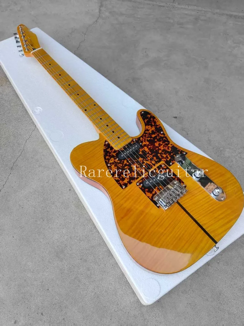 Custom Electric Guitar: Yellow Flame Maple, Leopard From