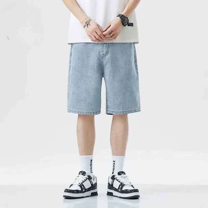 Mens Comfortable Denim Shorts Loose Fit, Straight Leg, Inch