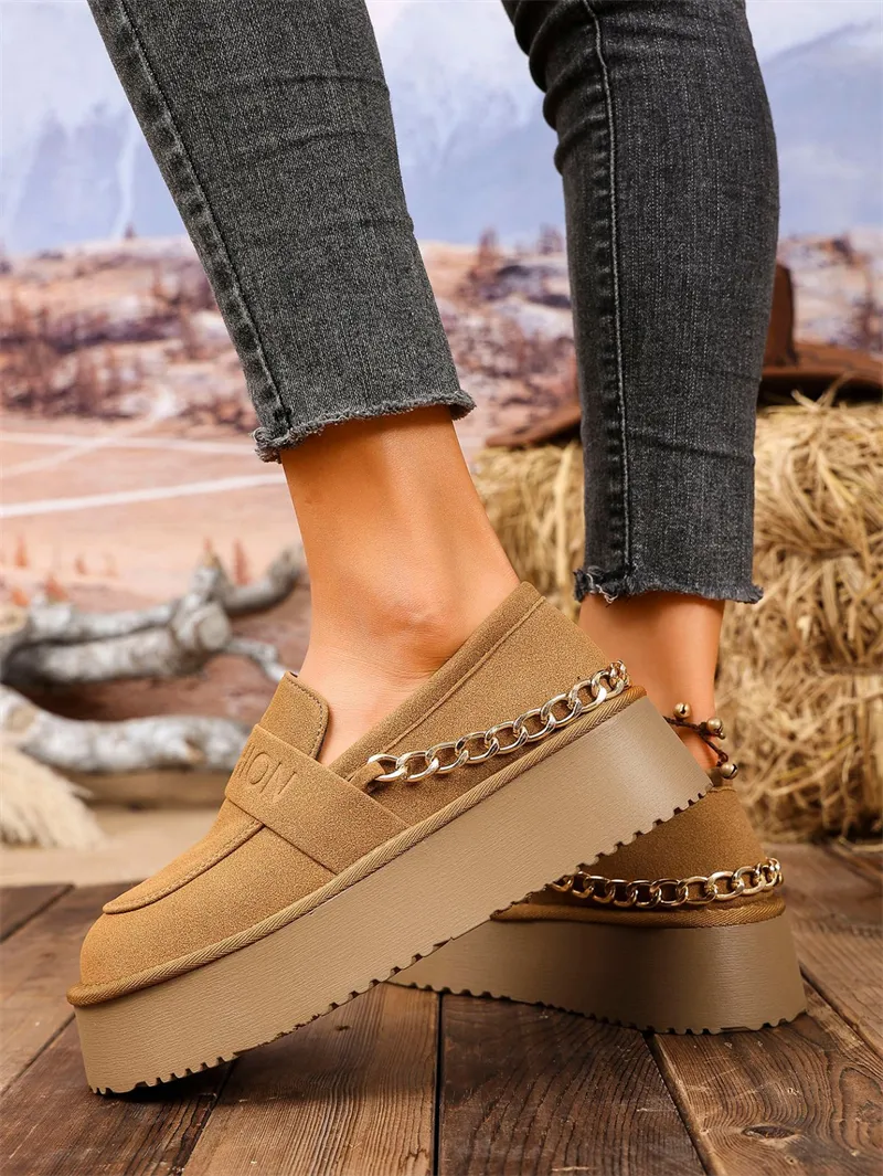 hot Free Shipping Designer Casual Shoes For Woman Autumn New Vintage Flat Bottom Versatile Classic Shoes Black White_voghion.com