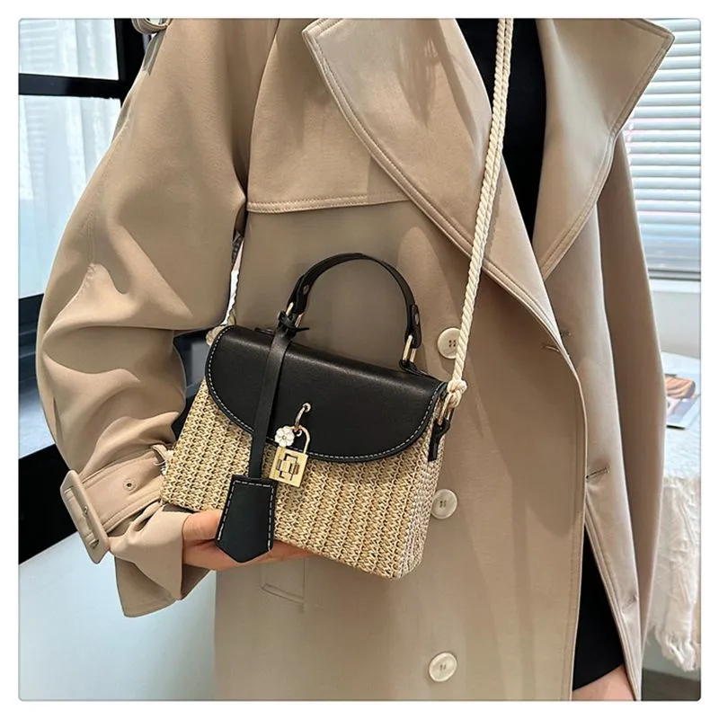 Woven Single Shoulder Crossbody Bag Premium Texture Small Square_voghion.com