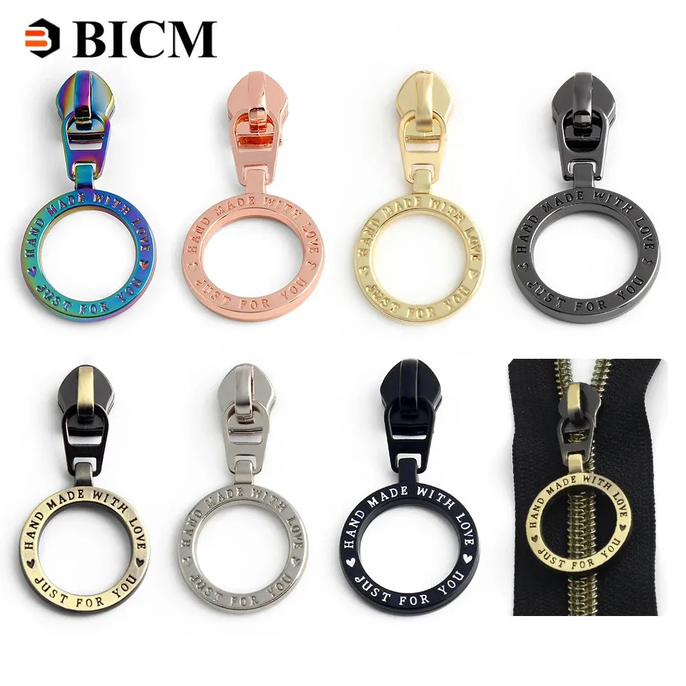 Économisez gros sur les achats en gros de Slider À Fermeture Éclair  Ensemble De Remplacement De Curseur À Fermeture Éclair 530 PCS Kit De  Réparation - Main Image