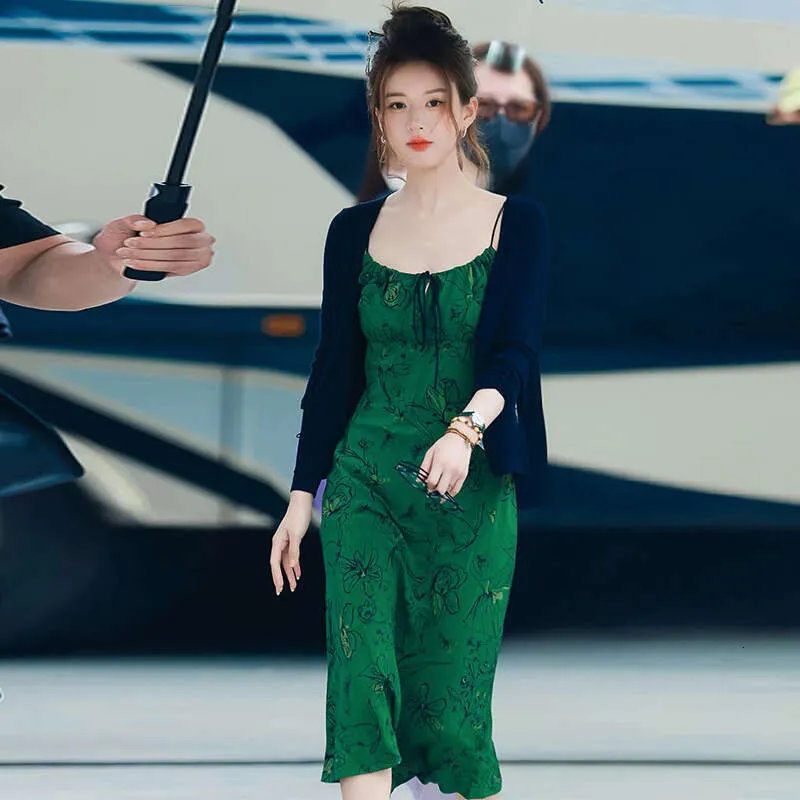 zhao lusi green dress Zhao Lusi absolutely shines in this mint green gown! The color is so  flattering and the style is elegant and chic. She looks breathtaking. # ZhaoLuSi # #actress #chineseactress #beautiful #elegant #mintgreen #gown  #
