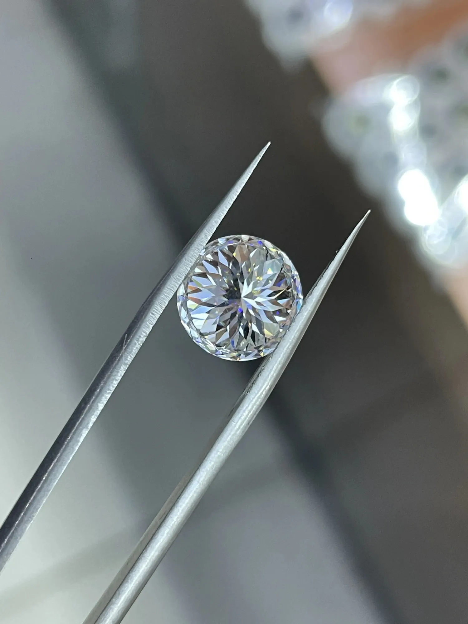 Diamond Stud Earrings Plum Cut Vvs1 D Colour Gra Certified_voghion.com