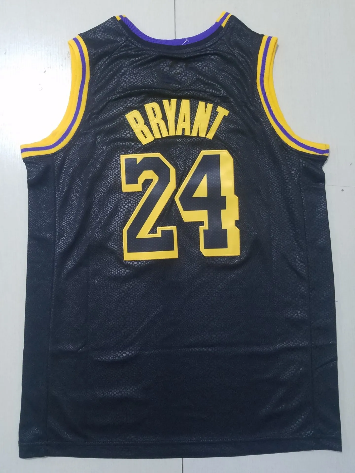 ☆ DHgate Camiseta De Baloncesto Cosida Para Hombre: Diseño Clásico, Tejido  Transpirable, Disponible En Tallas S XXL | Comodidad Duradera, image size:1440x1920