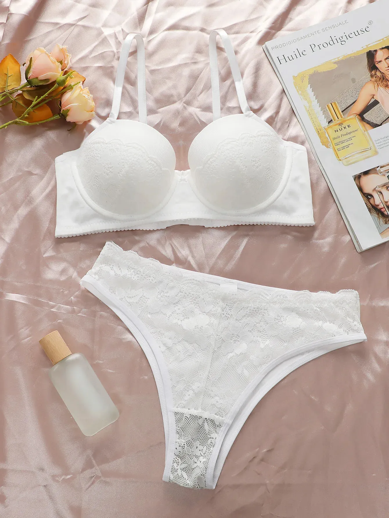 Set De Ropa Interior Sexy Para Mujer Encaje Bordado Con Aro De