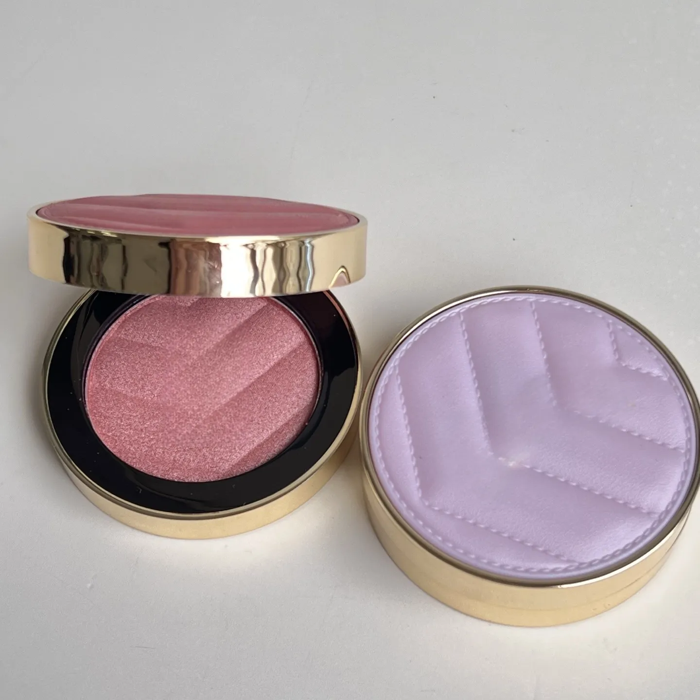 High Quality Blush Makeup: 6g/0.2oz Leather Pocket... 