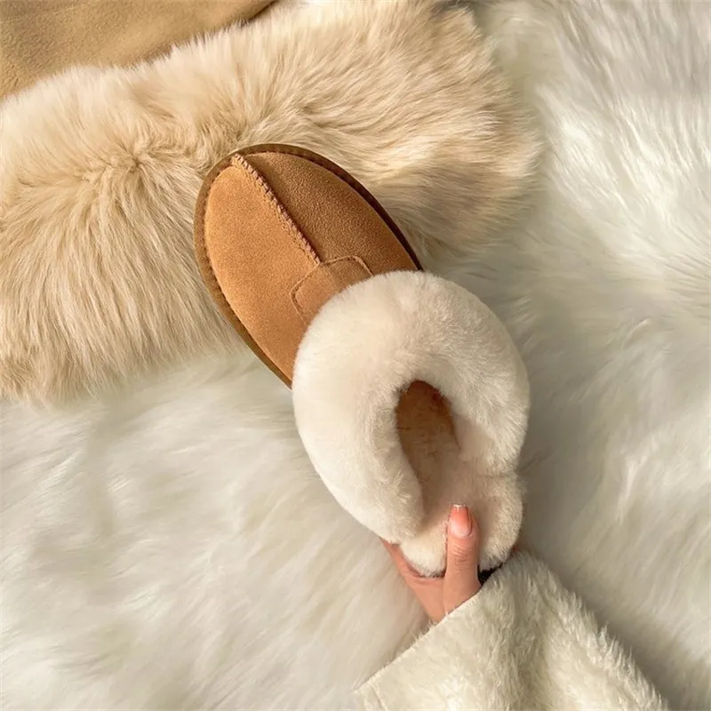 Pantofole firmate da donna, con spedizione gratuita, invernali, nuove, da interno e da esterno, da tenere al caldo, vintage, in peluche, nere_voghion.com