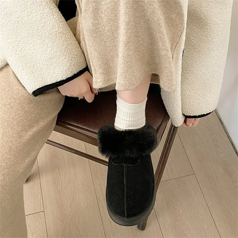 Pantofole firmate da donna, con spedizione gratuita, invernali, nuove, da interno e da esterno, da tenere al caldo, vintage, in peluche, nere_voghion.com