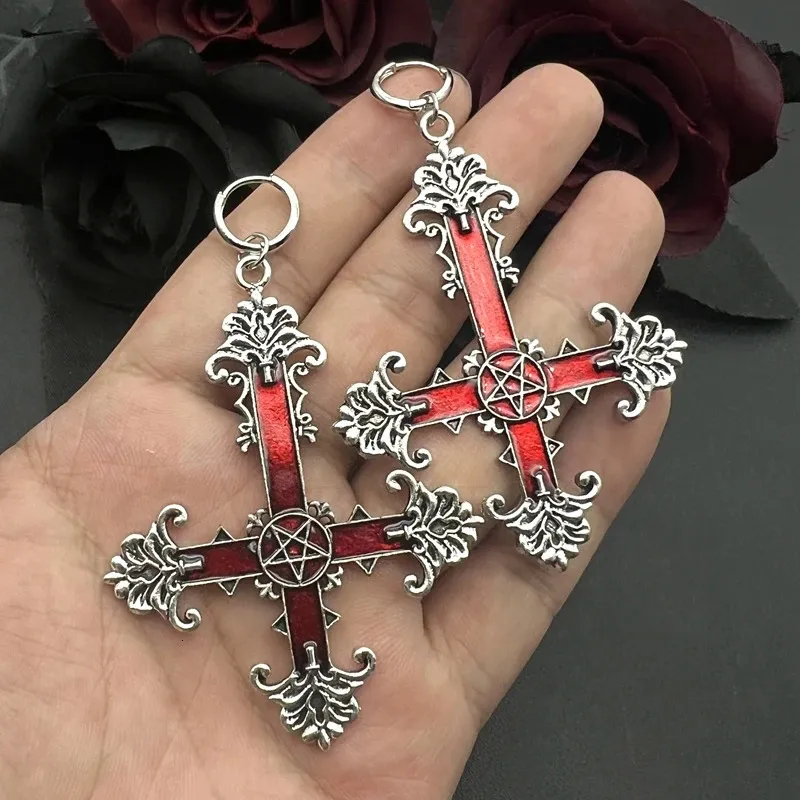 2 Orecchini A Cuore E Croce Con Smalto Nero, Gioielli Donna In Acciaio Inossidabile, Lucidatura A Specchio, Confezione Regalo COOLSTEELANDBEYOND