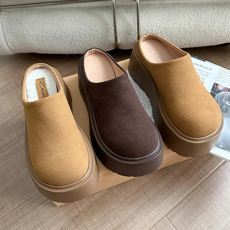 new Free Shipping Designer Slippers For Woman Indoor Outdoor Sliders Keep Warm Thick Woolen Casual Plush Sandals Brown_voghion.com