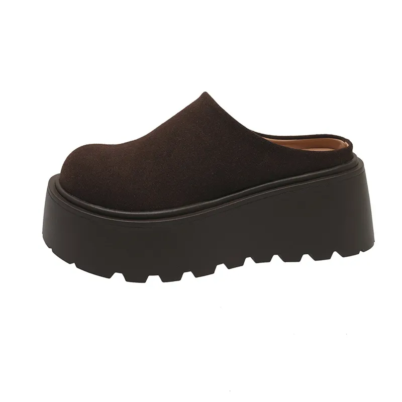 new Free Shipping Designer Slippers For Woman Indoor Outdoor Sliders Keep Warm Thick Woolen Casual Plush Sandals Brown_voghion.com