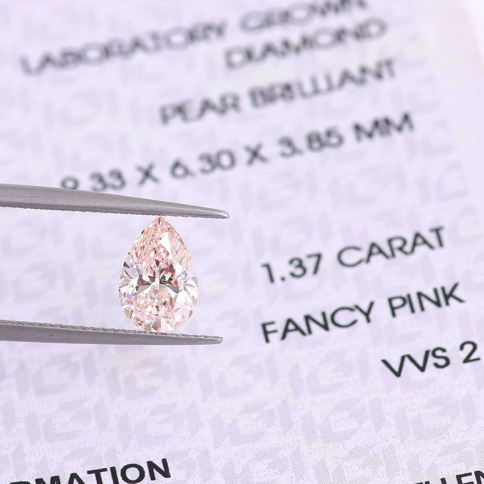 Diamant CVD Cultivé En Laboratoire - Forme Poire 3x5 Mm - Couleur D, Clarté IF - Certifié AGL - Neuf En Vrac