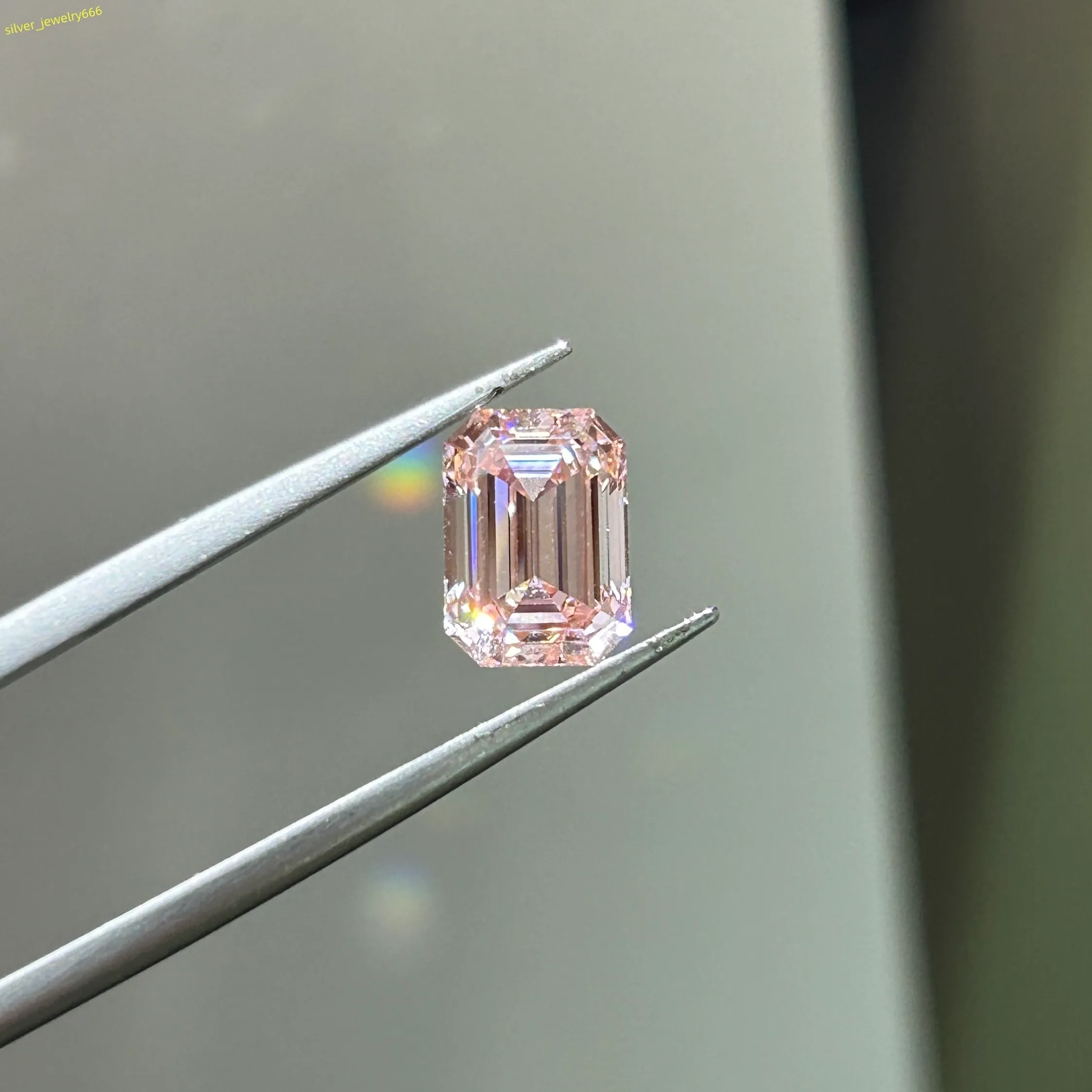 Save Big on Bulk Lab Grown Diamond Jewelry Lab Grown Emerald Cut Loose  Diamonds: 10ct VVS Clarity, IGI/GIA Certified Wholesale CVD Pink Diamonds  For - Main Image