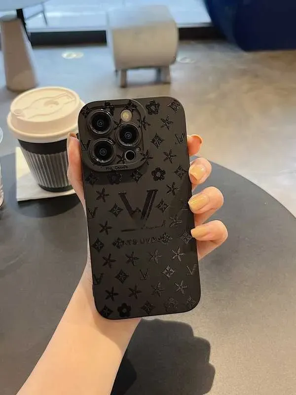 Cover Personalizzata con Nome, Lettera ed Iniziale Custodia Personalizzabile per tutti i modelli Apple Iphone in TPU Morbido Stampa in Alta Qualità