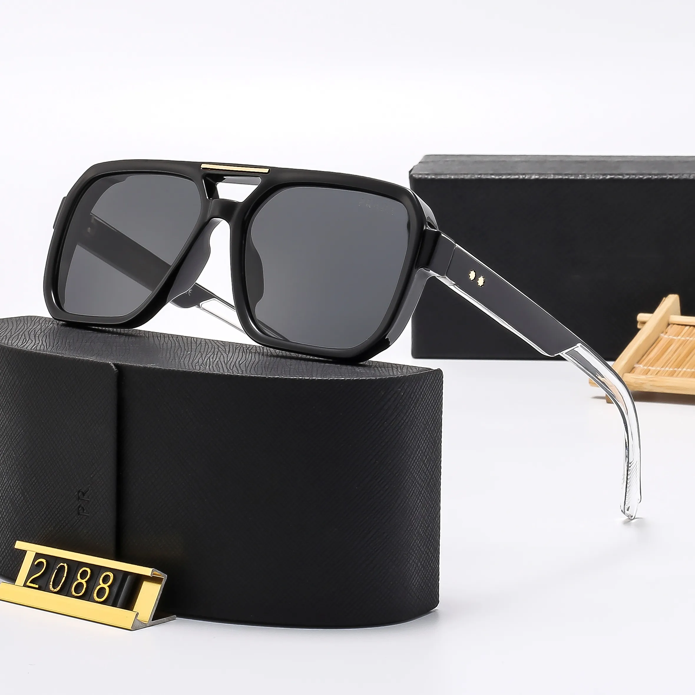 Luxury Polarized Sunglasses, UV Protection in Semi-Rimless Design, Gift-Ready Amazon.com: Technigadgets Yael Clip-On Polarized Sunglasses  main image 3