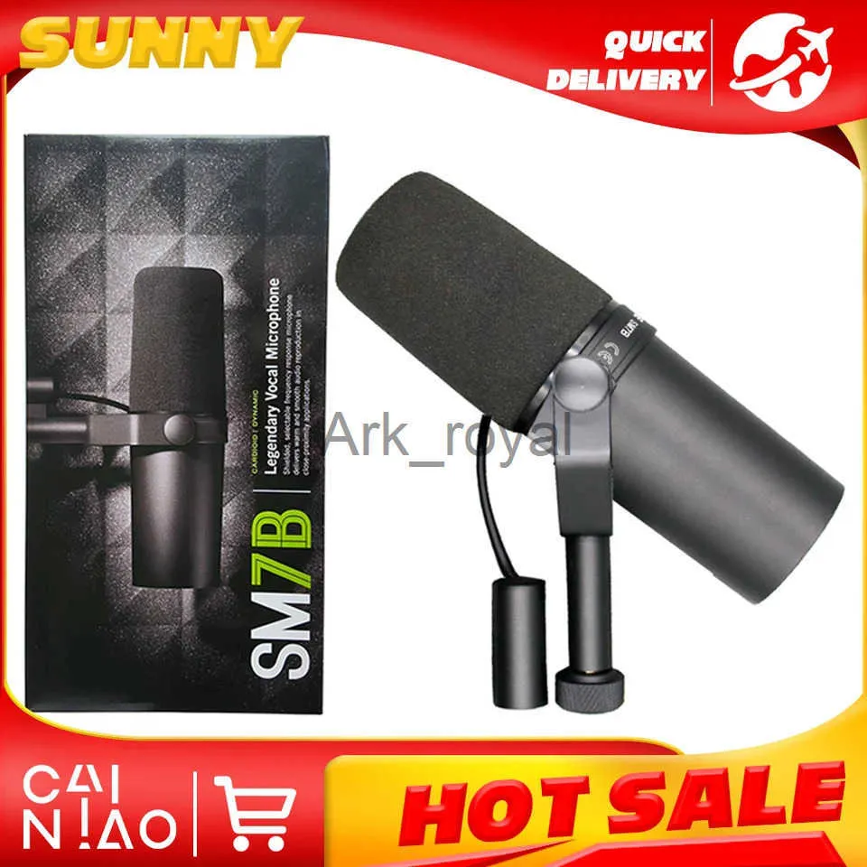 Shure SM7B Dynamic Microphone   XLR Cardioid Mic For... 