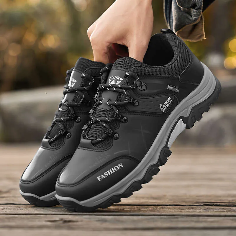 Safety work shoes breathable oil resistant hiking shoes Find Safety Nearby: Steel Toe Shoes Near You main image 2