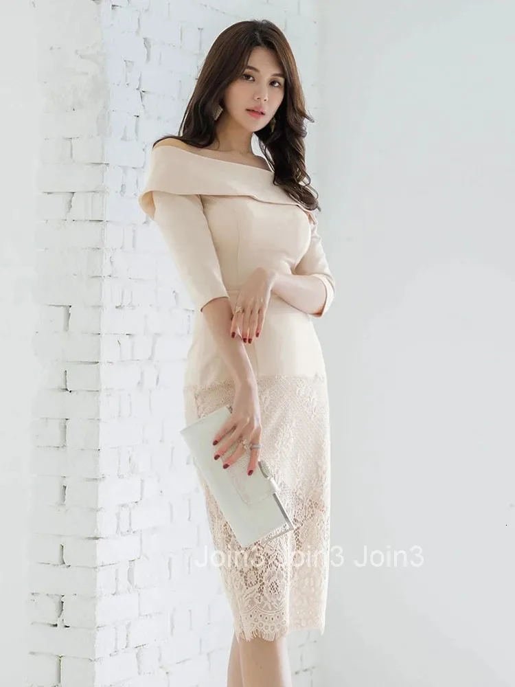 Beige Satin and e Midi ss with Red Shlders