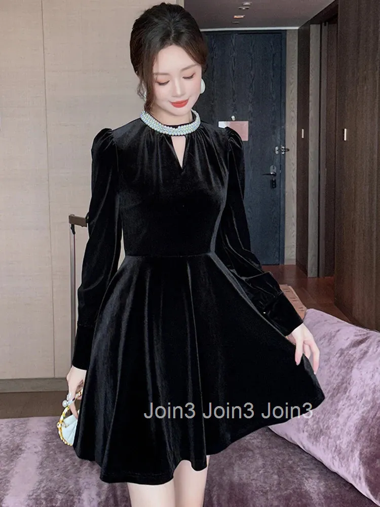 Otoño Invierno Fashion Casual Velvet Velvet Pearl A Line Corto