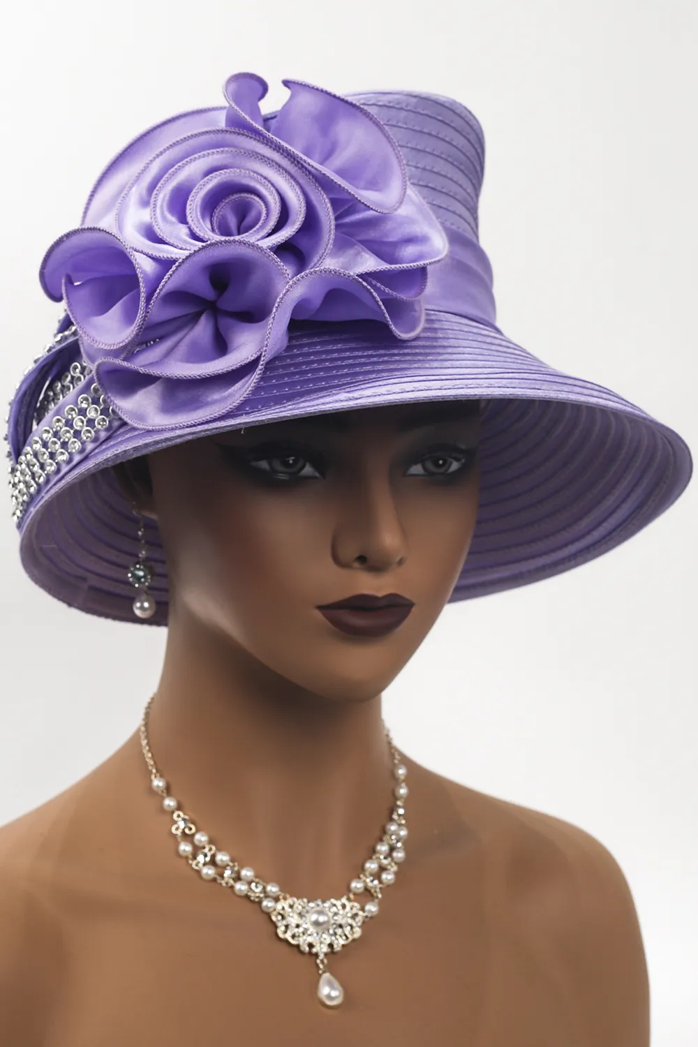 Elegante Sombrero De Iglesia Negro Con Detalle De Rosa Sombrero Derby De  Ala Ancha Para Mujer Con Pedrería Para Domingo, Boda, Eventos Del Día De La  Carrera De Fiesta De Té SD725, image size:1000x1500