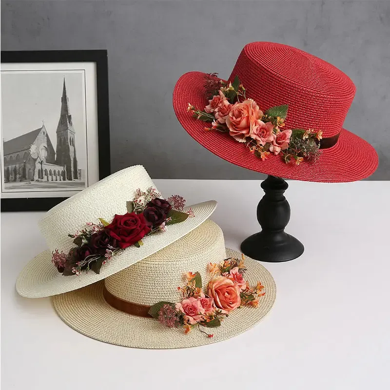 Elegant Straw Sun Hat For Women French Style Summer Flower  display picture 1