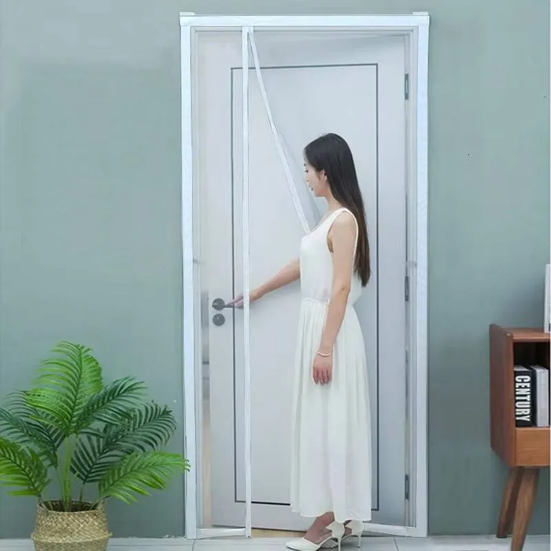 White Magnetic Door Screen Curtain Custom Size Insect And Mosquito Mesh ...