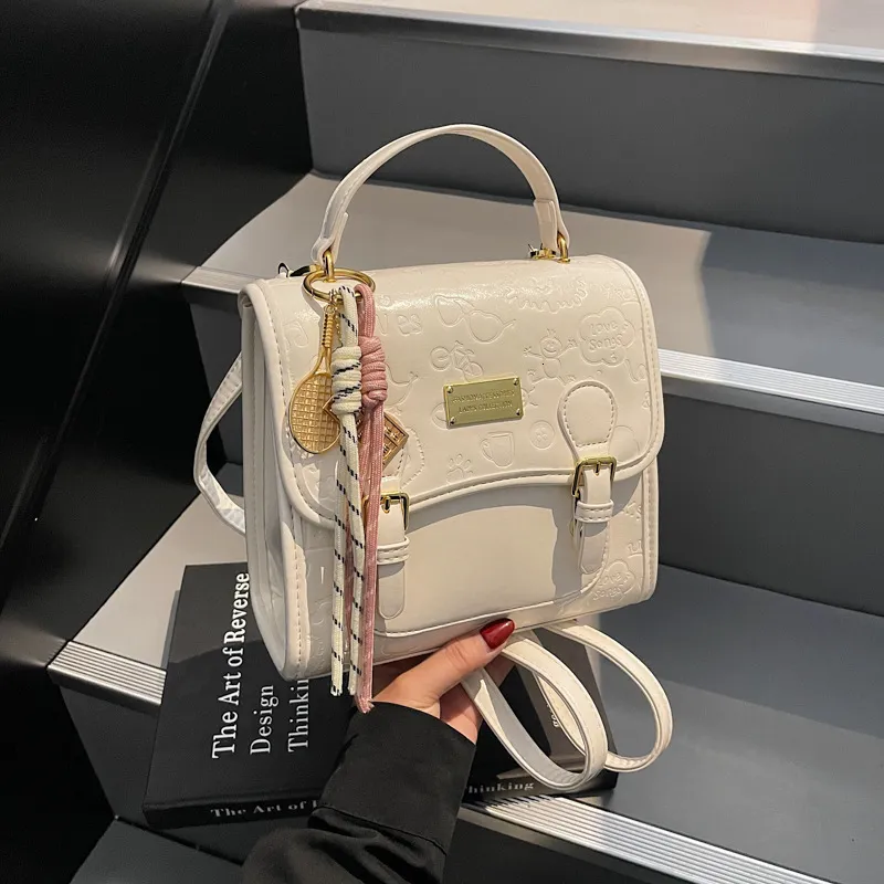 Designer Vintage Backpack For Women Fashion Niche Design Casual