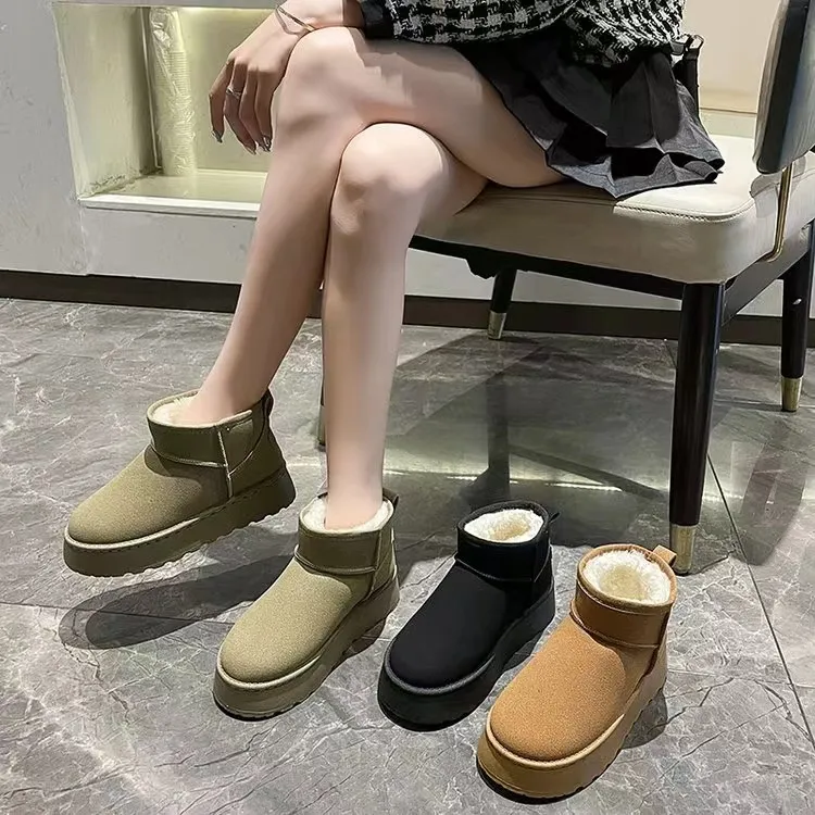35-41Free Shipping New Designer Casual Women Thick Soled Short Sleeved Snow Boots In Winter Versatile With Thick Fleece_voghion.com