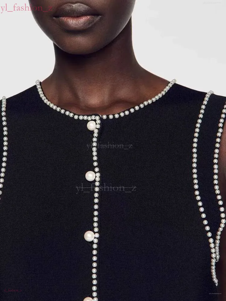 Sandro Summer Pearl Decoration Round Neck Sleeveless Knitted