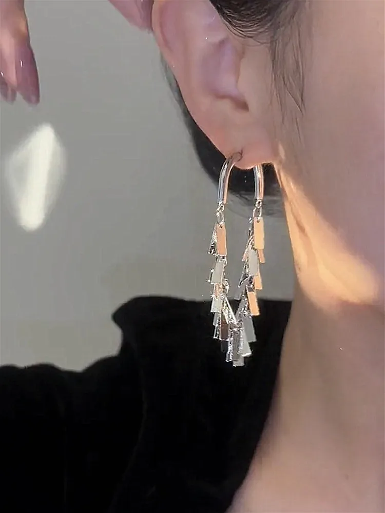 Orecchini da sposa minimalisti con cristalli e perle, orecchini pendenti da sposa con cristalli trasparenti, in argento sterling o placcati in oro, regalo di compleanno di aprile - Italia