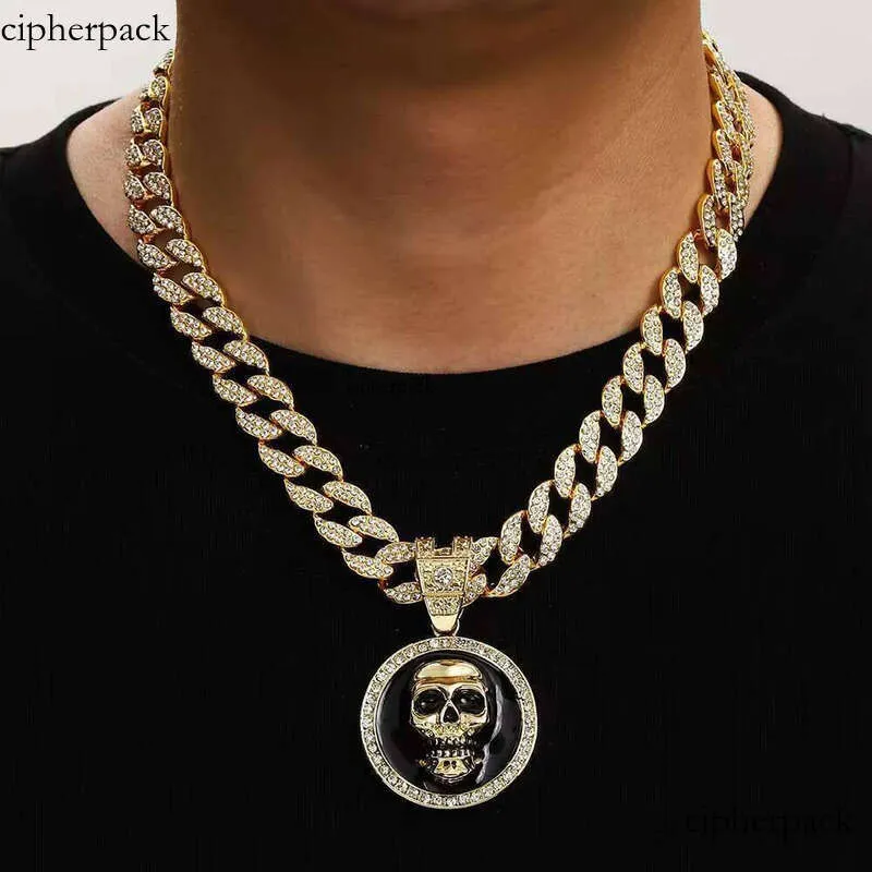 Skull Chain Rapper DHcollection 15mm Miami Cuban Chain with Skull Pendant for Men's Hip ...
