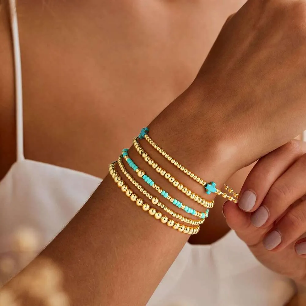 Bracciale dainty con perle di turchese placcato oro 14k donna_voghion.com