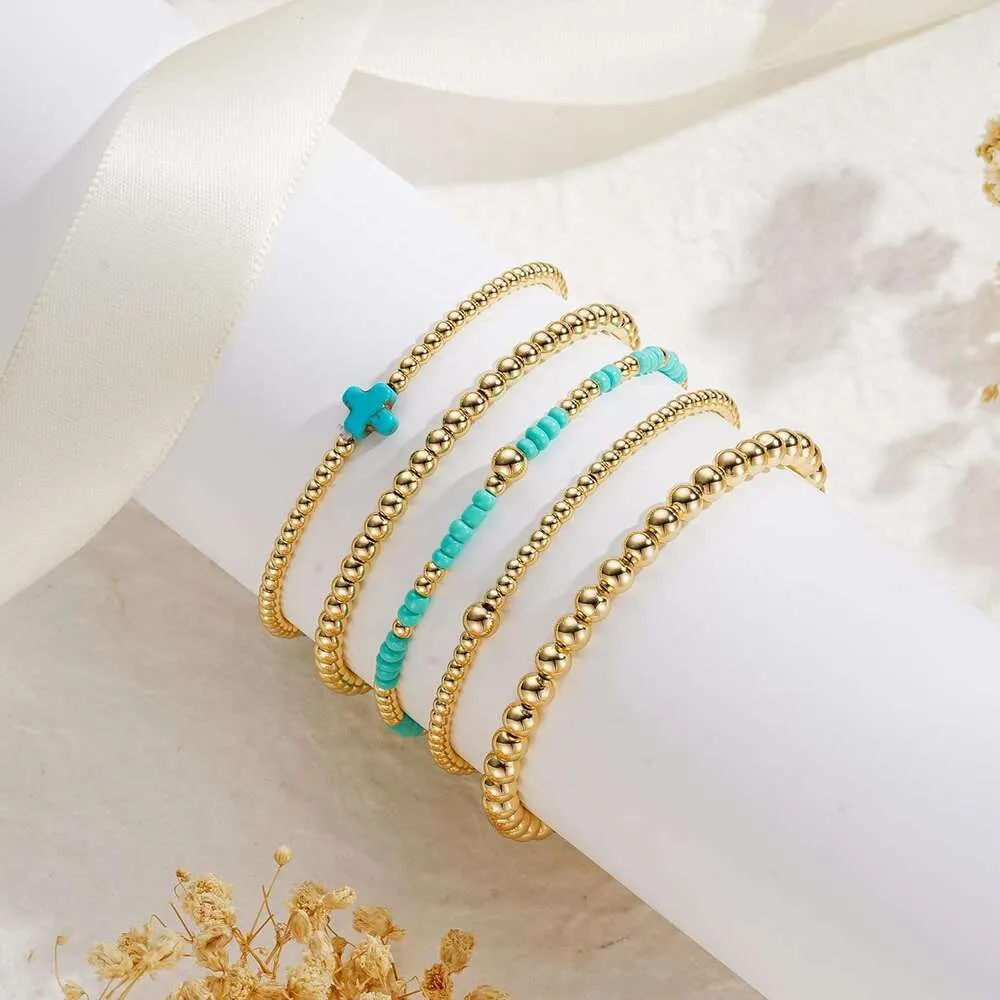 Bracciale dainty con perle di turchese placcato oro 14k donna_voghion.com