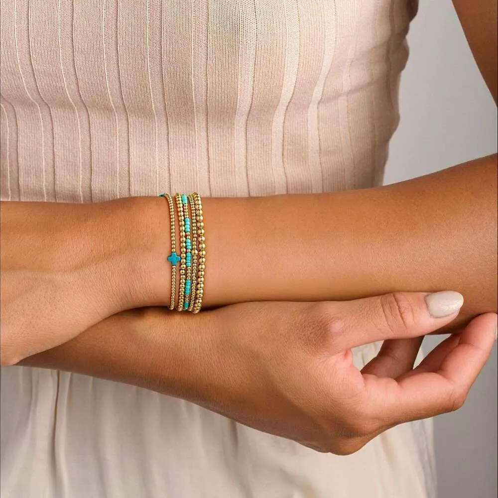 Bracciale dainty con perle di turchese placcato oro 14k donna_voghion.com