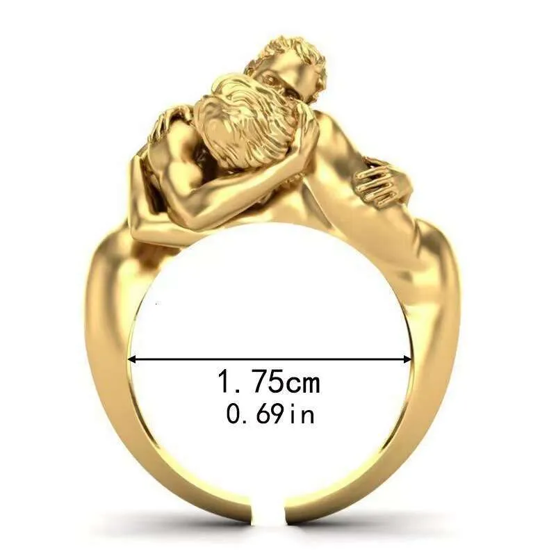 Abstract Design Hand Men Women Hugging And Kissing Ring Couple Trendy Jewelry Geometric Fashion_voghion.com