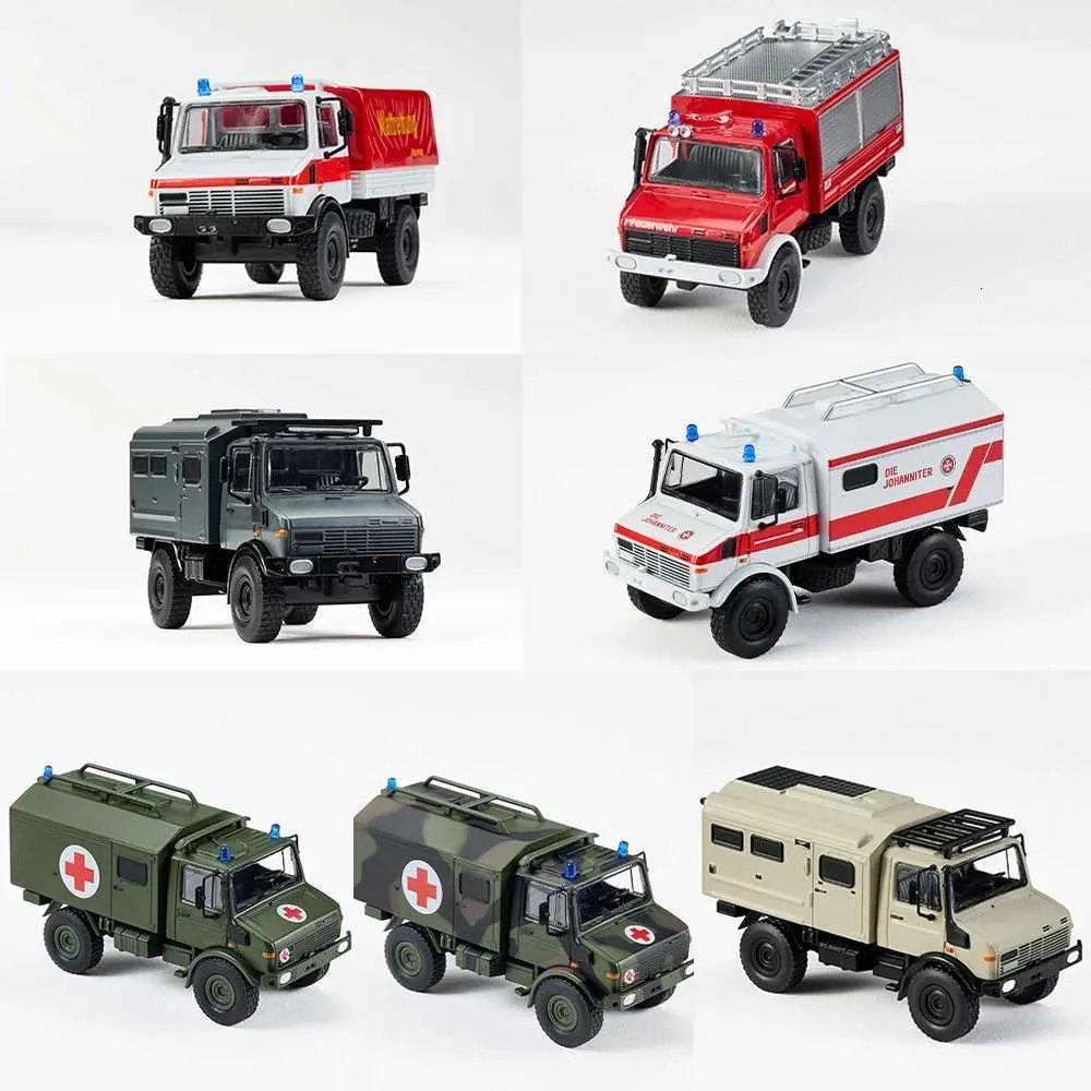 Schuco 1:32 Mercedes-Benz Unimog 2010 grün 450895800 Modellauto