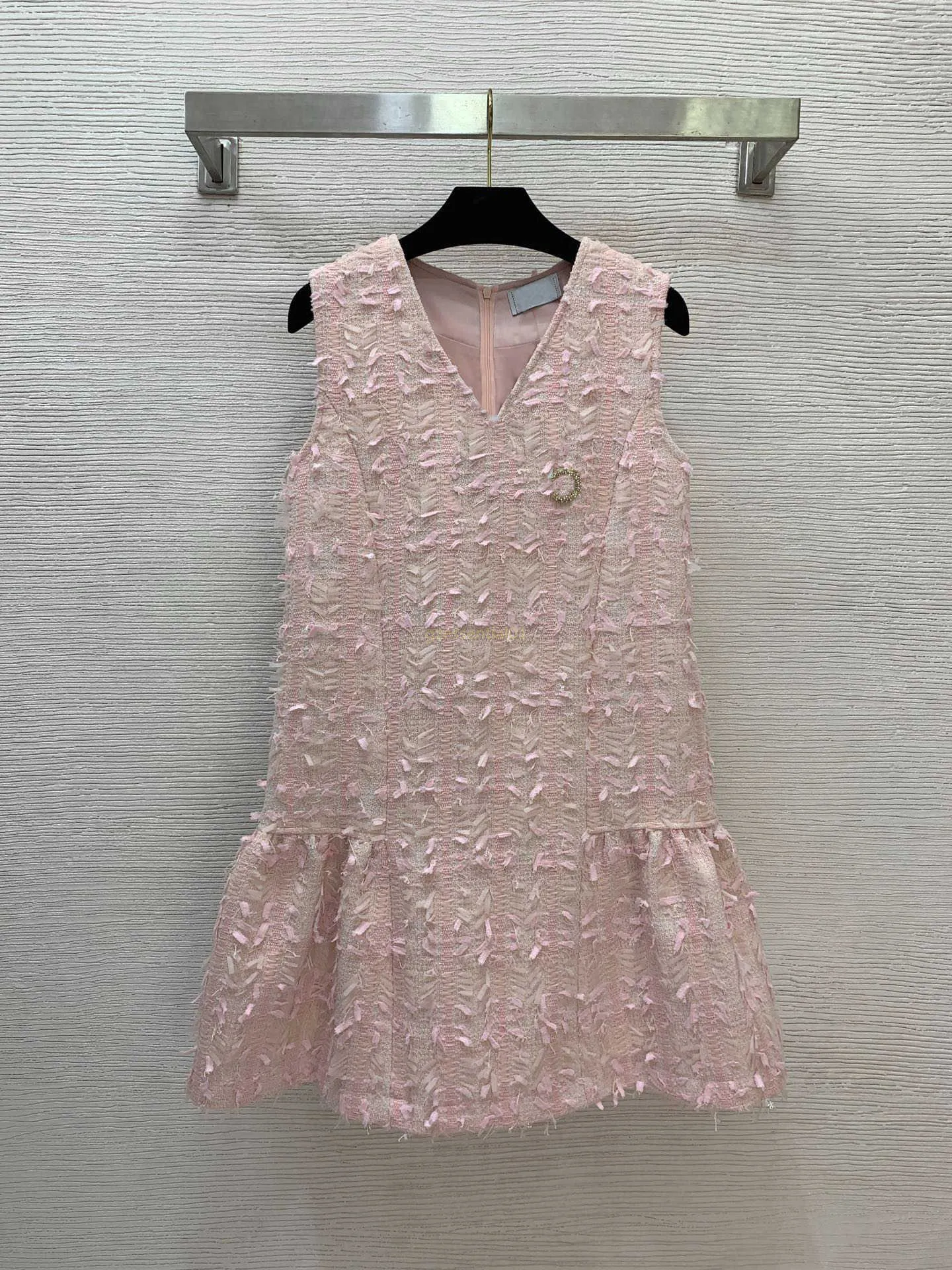 Textured Fringe V Neck Sleeveless Vest Dress  Fitted... From Ly611, $90.46  In Bulk | DHgate.Com