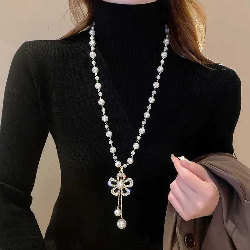 Flash Diamond Flower Pearl Long Sweater Chain Wens 202 New Light Luxury Highend Necklace Niche Versatile_voghion.com