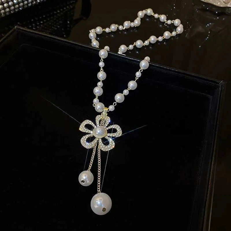 Flash Diamond Flower Pearl Long Sweater Chain Wens 202 New Light Luxury Highend Necklace Niche Versatile_voghion.com