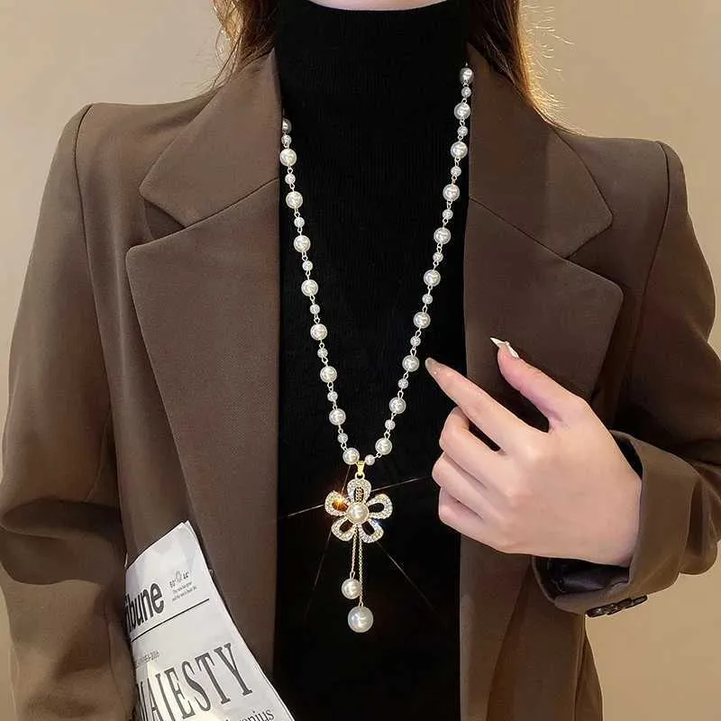Flash Diamond Flower Pearl Long Sweater Chain Wens 202 New Light Luxury Highend Necklace Niche Versatile_voghion.com