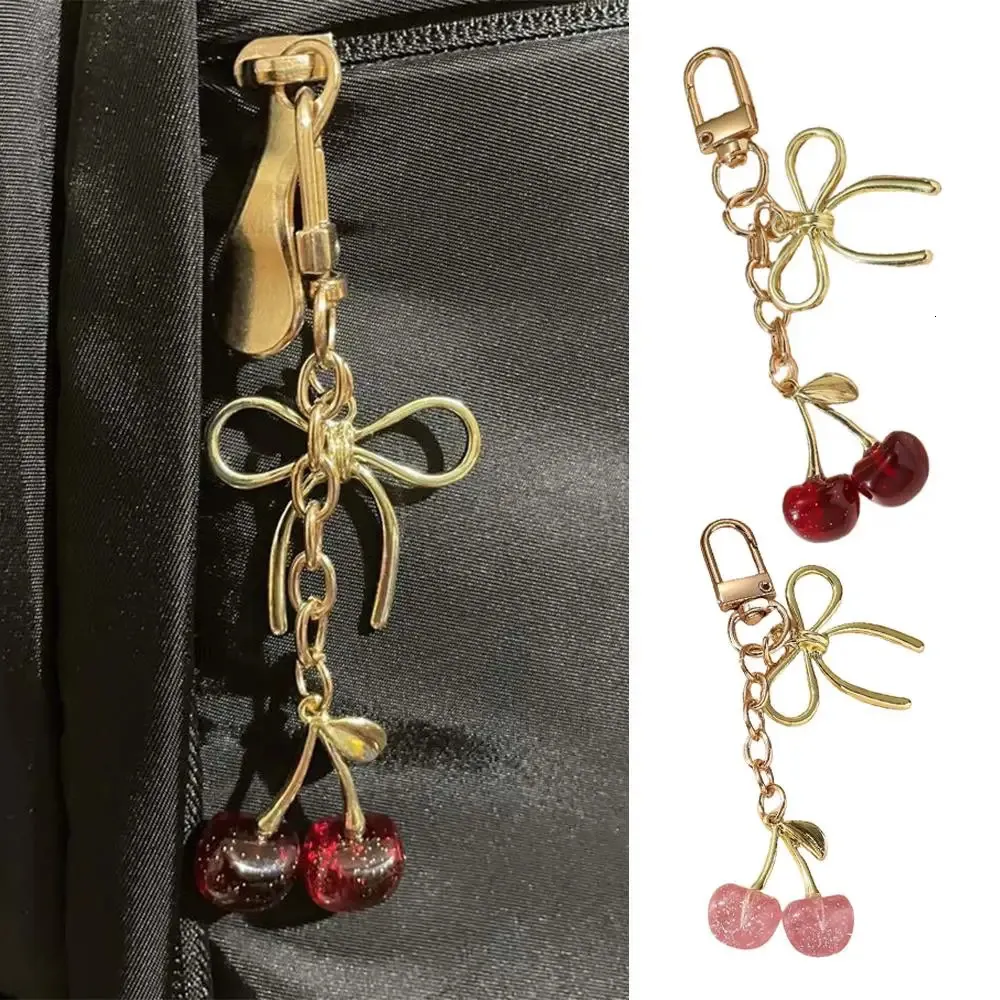 Luxury Portachiavi Ciliegia Piccola Carina Donna Ciondolo Accessorio Borsa Portachiavi Catena Da 10,93 € | DHgate