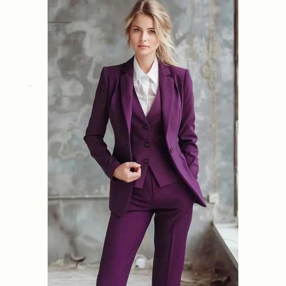 ladies purple dress suits Women's & Separates lightweight shoulder pads and high quality collar felts. Purple 3-Piece Formal peaky blinders