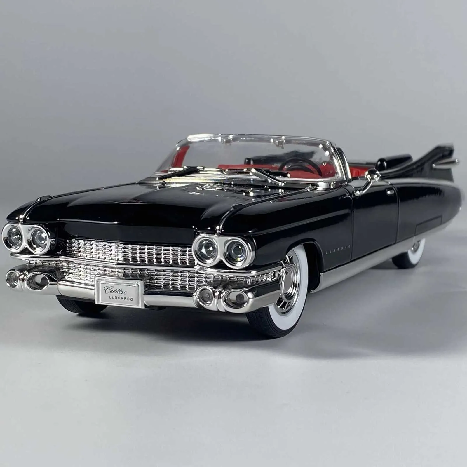 124 Cadillac Eldorado Biarritz 1959 Serisi 62 Alaşım Yi TL609