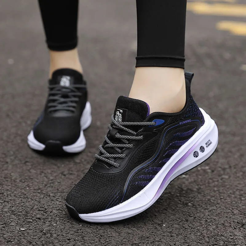 Carbon Plate Ly Forces Sneaker Women's Sneakers 2025 Summer New Mesh Breathable Casual Lightweight Running Shoes_voghion.com