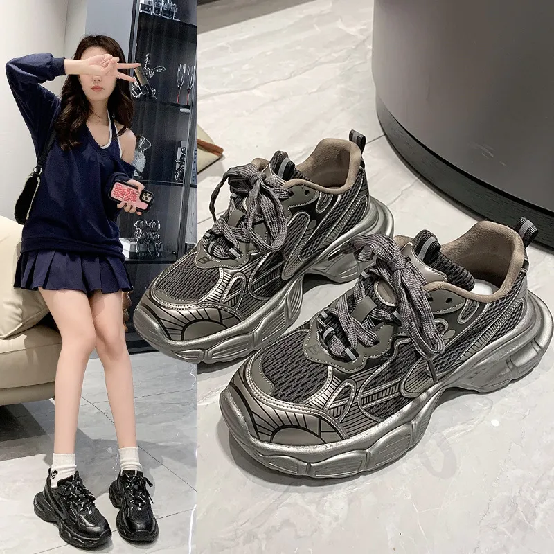 Designer New Mesh Breathable Casual Couple With Thick Sole Lace Up Fashionable And Stylish Sports Shoes For Women Size_vogvips.com