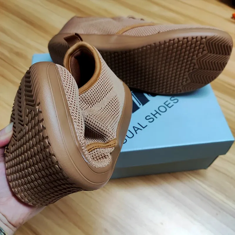 Scarpe da ginnastica estive da uomo, minimaliste, a piedi nudi, con punta larga e lacci, sportive, comode e larghe, ideali per camminare 251015_voghion.com
